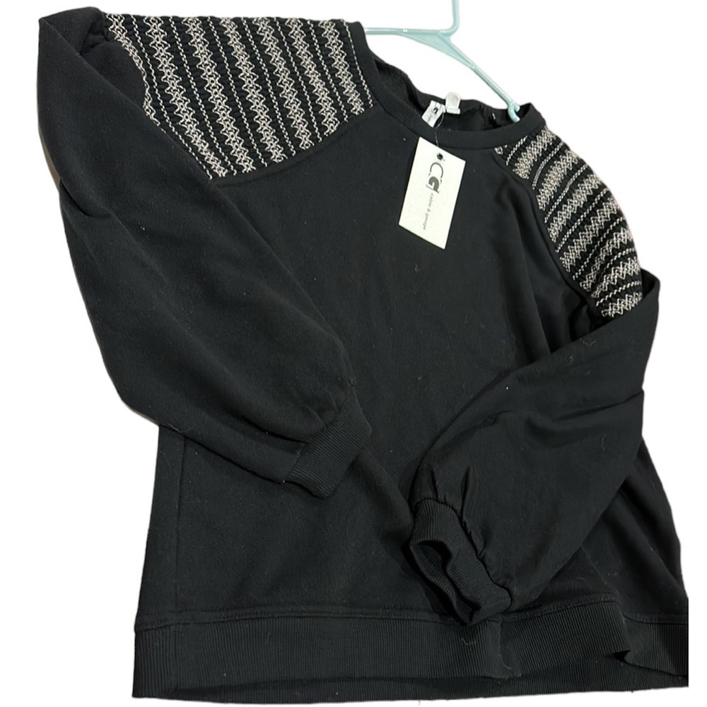 NWT Cable & Gauge BLACK Embroidered Shoulder Sweater Sweatshirt Sz S - Picture 7 of 10